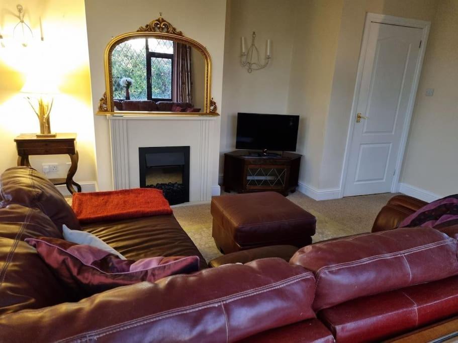 Spacious Detached Home With Beautiful Seaviews, Sleeps 6 Trimingham Dış mekan fotoğraf